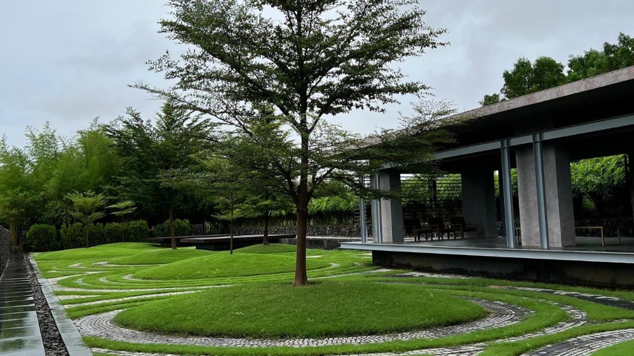 Life At Repose- Lake Villas Resort & Club Chor Warodra المظهر الخارجي الصورة