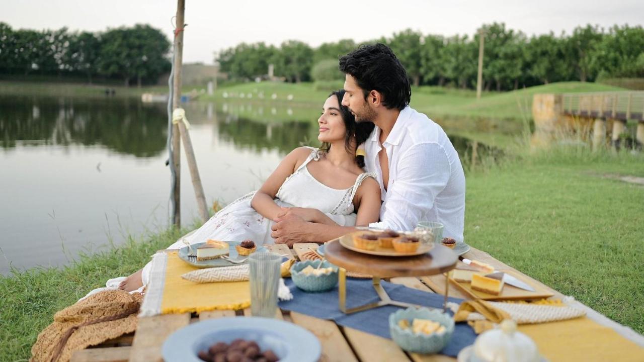 Life At Repose- Lake Villas Resort & Club Chor Warodra المظهر الخارجي الصورة