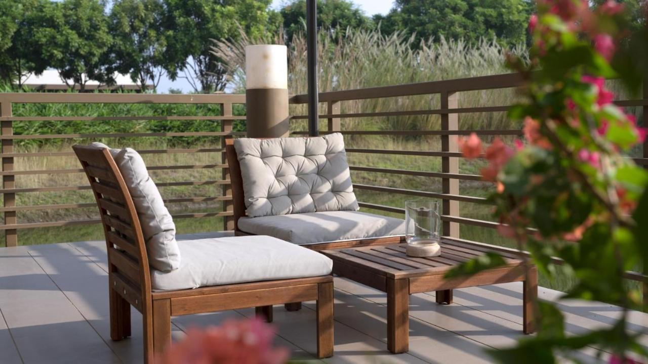 Life At Repose- Lake Villas Resort & Club Chor Warodra المظهر الخارجي الصورة